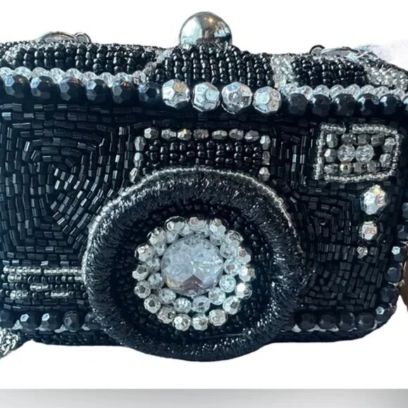 From India to You Beaded Rhinestone Camera Handbag Tik Tok Viral NWT - Picture 5 of 6